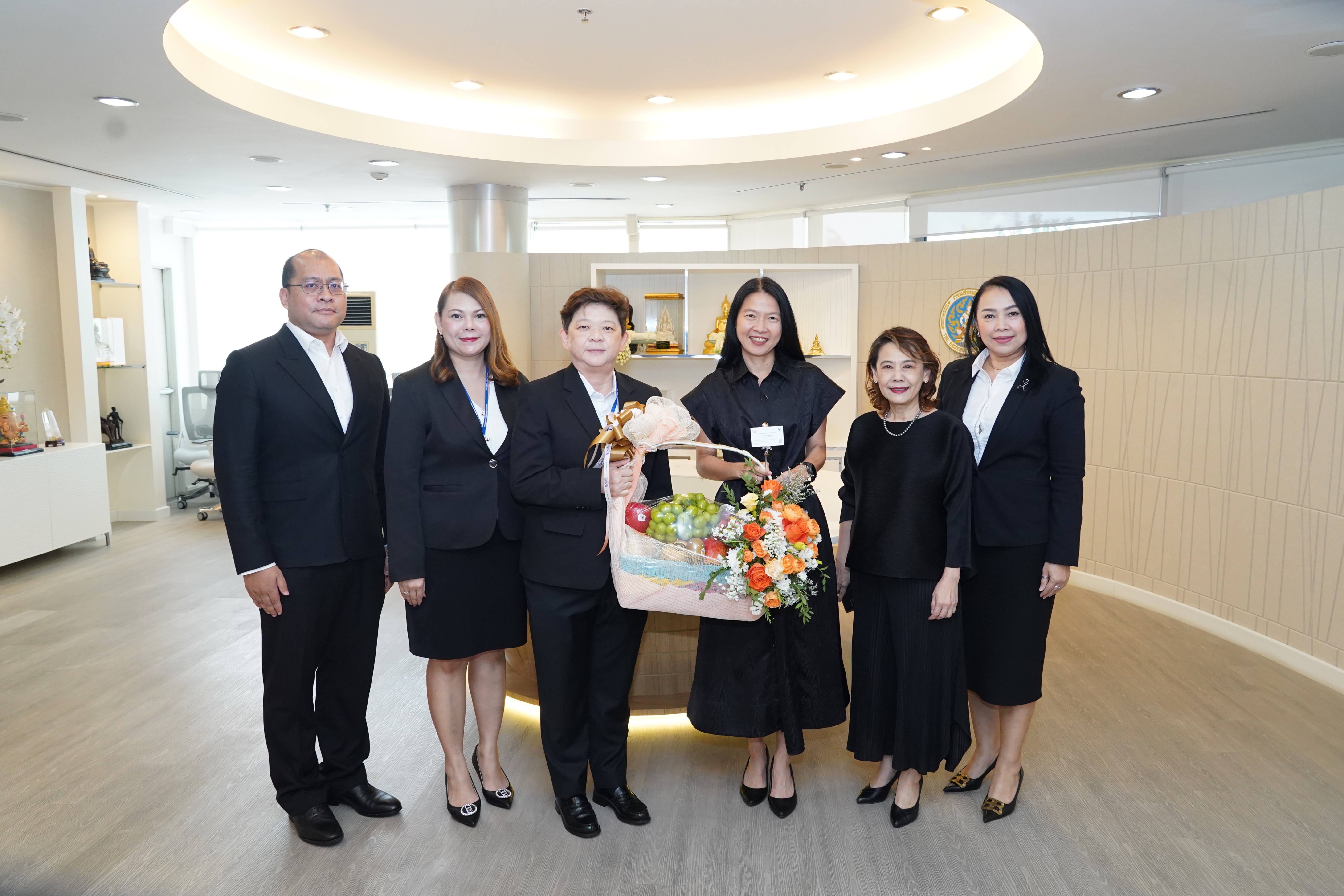 กยศ. ร่วมแสดงความยินดีกับนางสาวกุลยา ตันติเตมิท เนื่องในโอกาสรับตำแหน่ง อธิบดีกรมสรรพากร