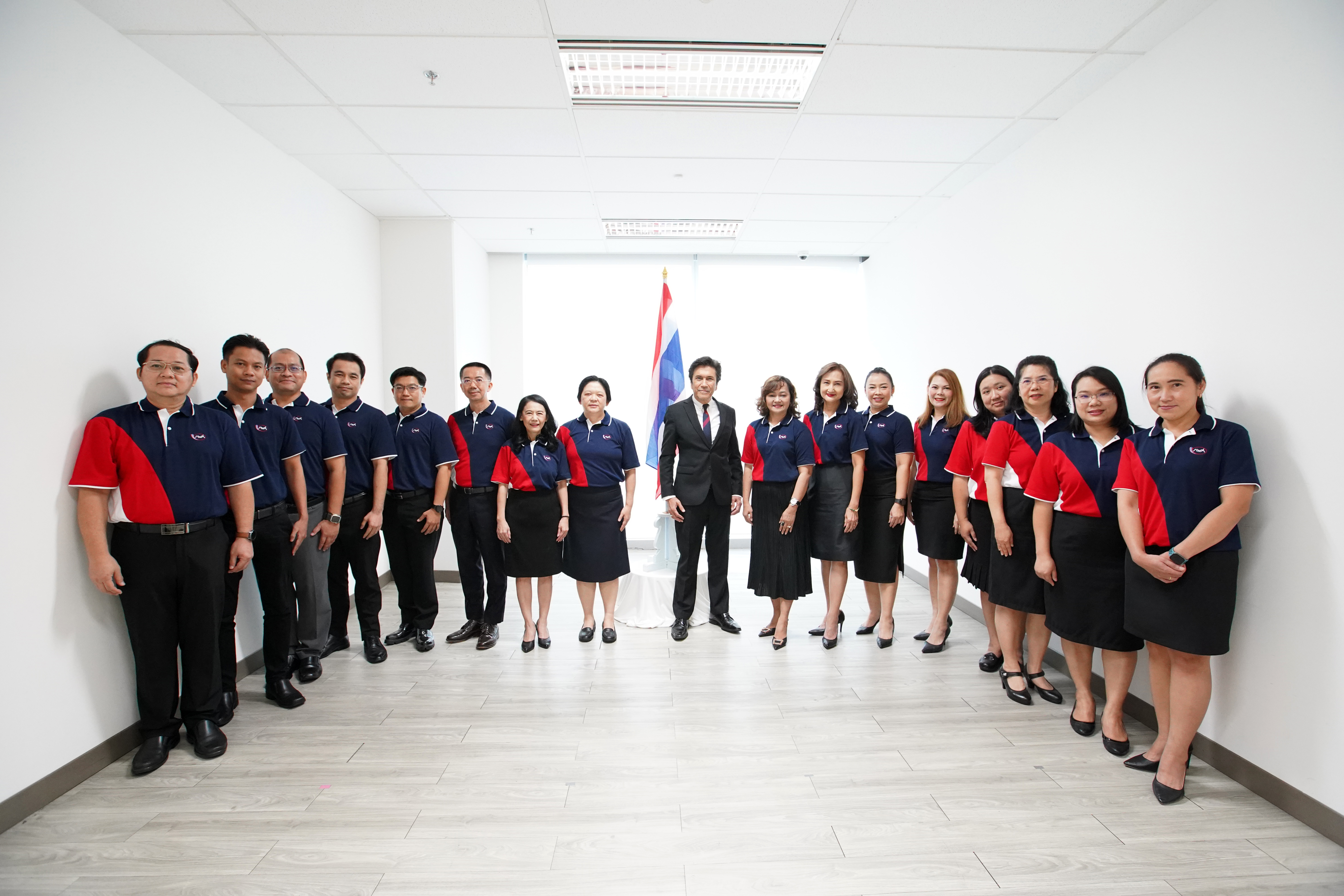 กยศ. จัดกิจกรรมเนื่องในวันพระราชทานธงชาติไทย 28 กันยายน (Thai National Flag Day) ประจำปี 2566